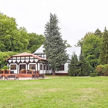 Dworek Osiecki 3* Osieki (Koszalin)